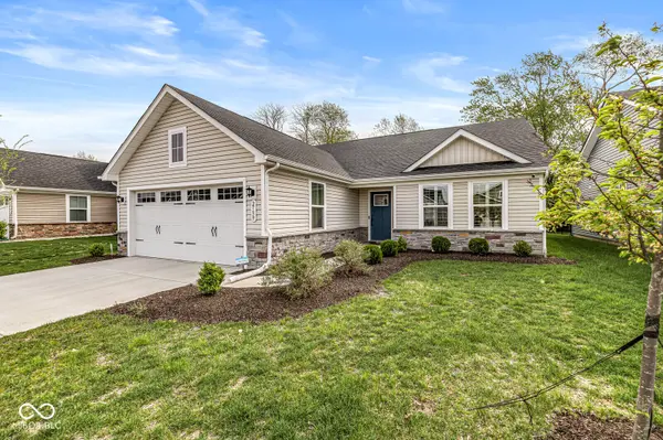 2739 Stonebridge DR, Lebanon, IN 46052