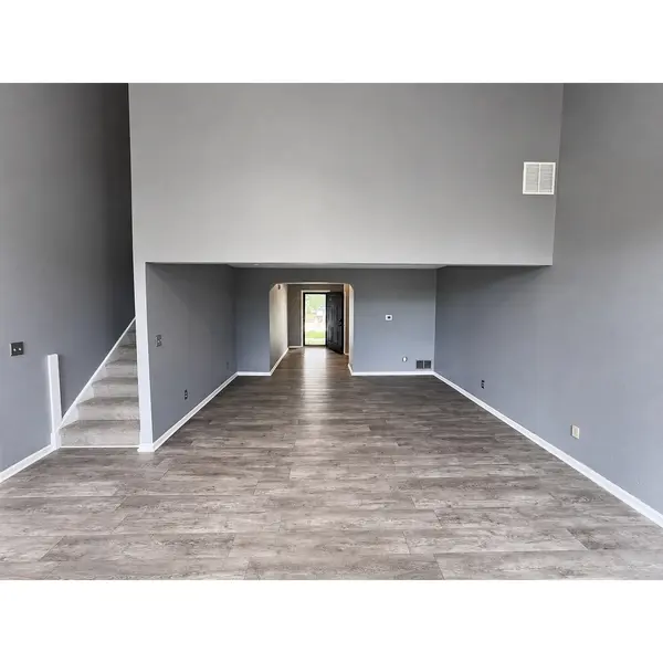 8123 Maple Stream BLVD, Indianapolis, IN 46217