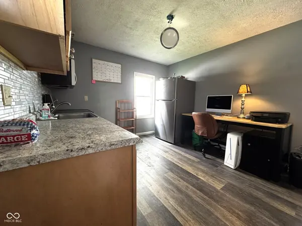 313 E 5th ST, Seymour, IN 47274