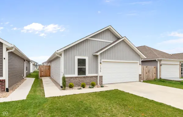1425 Wigwam LN, Martinsville, IN 46151