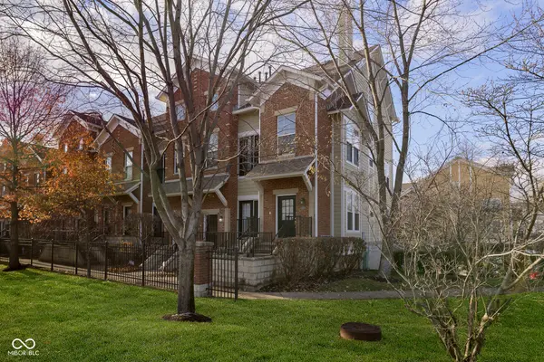 6633 Reserve DR, Indianapolis, IN 46220