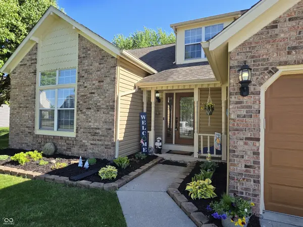 4231 Saffron DR, Indianapolis, IN 46237