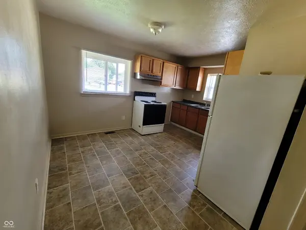 2615 Collier ST, Indianapolis, IN 46241