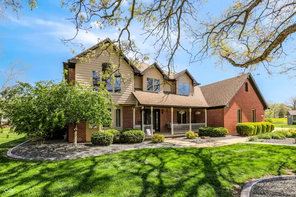 1692 E Casey LN, Greenfield, IN 46140