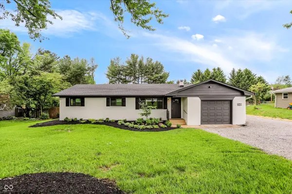 1948 Mullinix RD, Greenwood, IN 46143