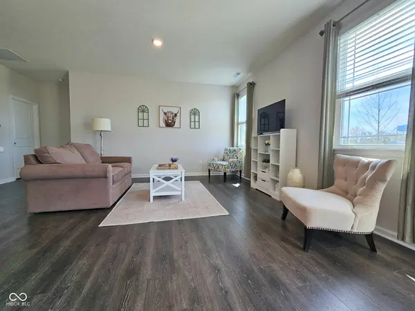 1457 Fairmount DR, Greenfield, IN 46140