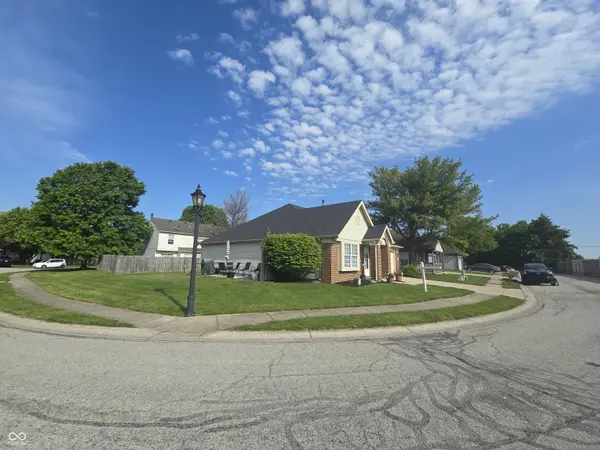9979 Waterside DR, Noblesville, IN 46060