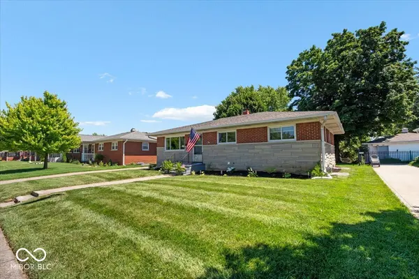 5609 Meadowood DR, Speedway, IN 46224