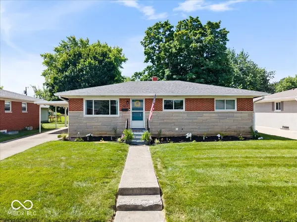 5609 Meadowood DR, Speedway, IN 46224