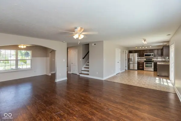 1117 Foxtail DR, Franklin, IN 46131