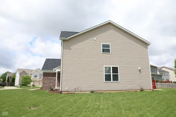 7817 Sea Eagle CIR, Zionsville, IN 46077