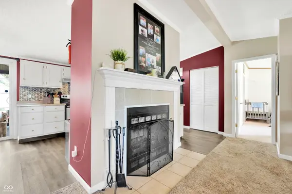38 Fountain Lake DR, Greenfield, IN 46140