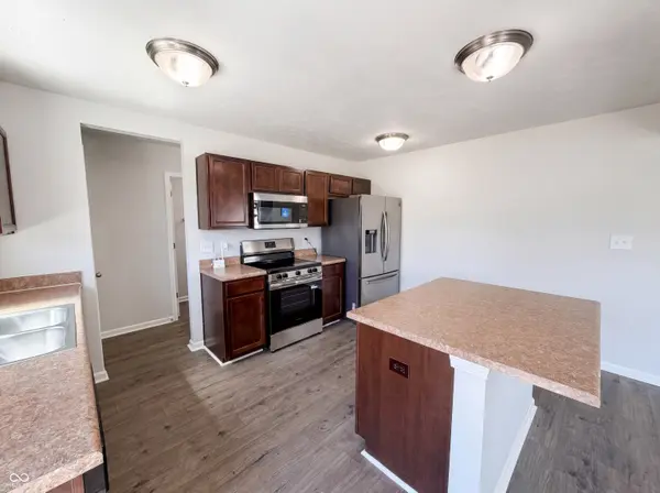 939 Olmsted CT, Shelbyville, IN 46176