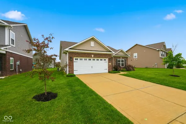 6617 Laredo DR, Mccordsville, IN 46055