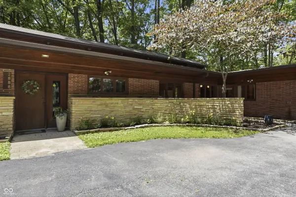 2888 W 44th ST, Indianapolis, IN 46228