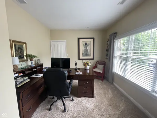 15524 Mission Hills DR, Carmel, IN 46033