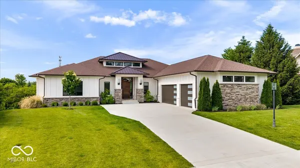 10773 Harbor Bay DR, Fortville, IN 46040
