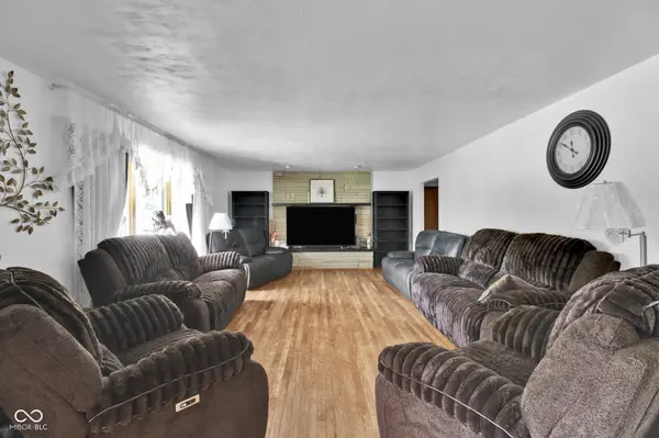 5704 Princeton CT, Kokomo, IN 46902
