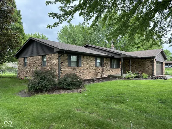 2431 Fisher RD, Indianapolis, IN 46239