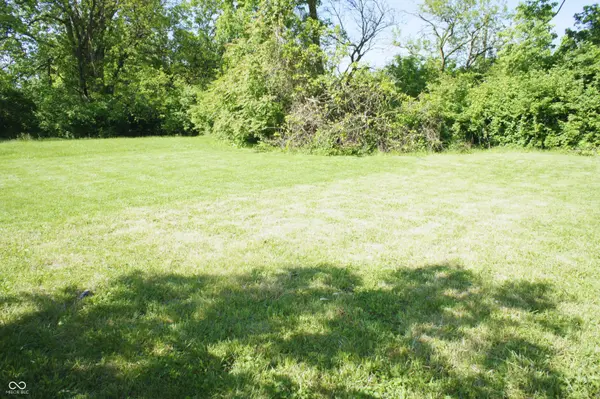 1128 Vandeman ST, Indianapolis, IN 46203
