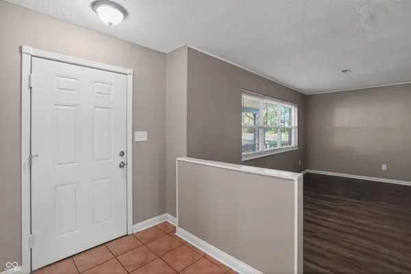 4143 Flamingo East DR, Indianapolis, IN 46226