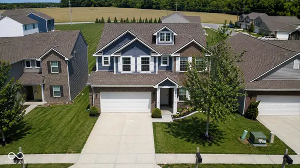 5872 Wintersweet LN,  Whitestown,  IN 46075