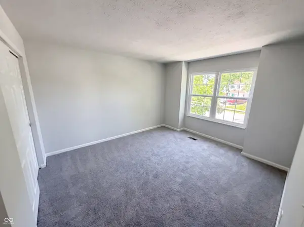 2219 Rolling Oak DR, Indianapolis, IN 46214