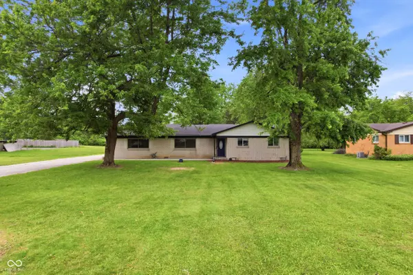 5023 Shelbyville RD, Indianapolis, IN 46237