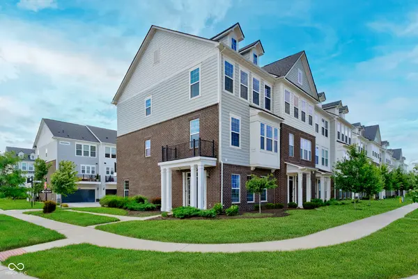 14513 Brecon LN, Carmel, IN 46074