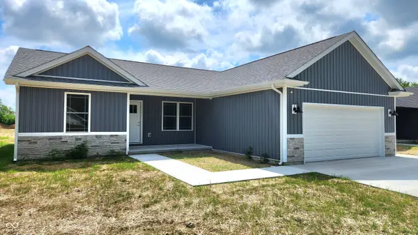 743 Marley LN, Seymour, IN 47274