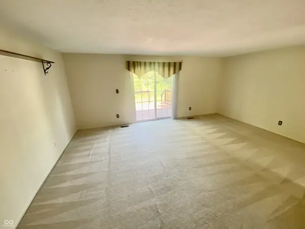 7749 Venetian WAY, Indianapolis, IN 46217