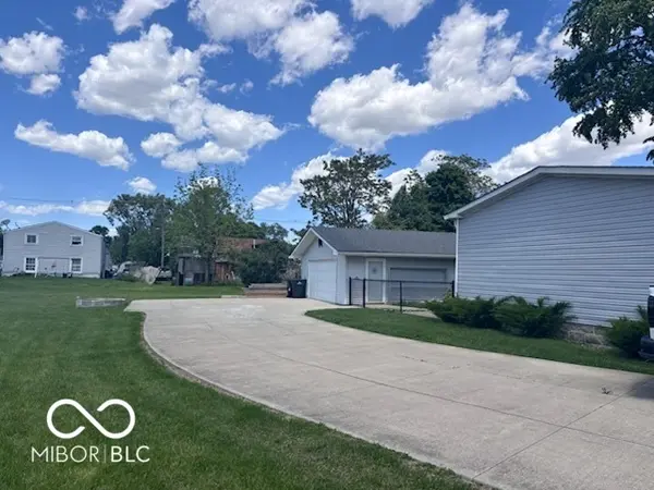 620 Pearl ST, Whiteland, IN 46184