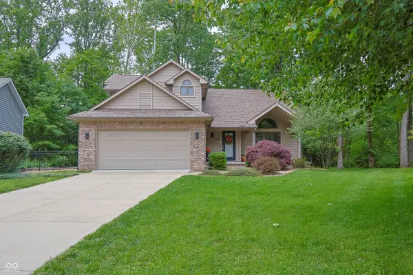 1122 Bitterwood CT, Columbus, IN 47201