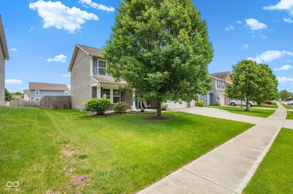 2675 Twinleaf DR, Plainfield, IN 46168