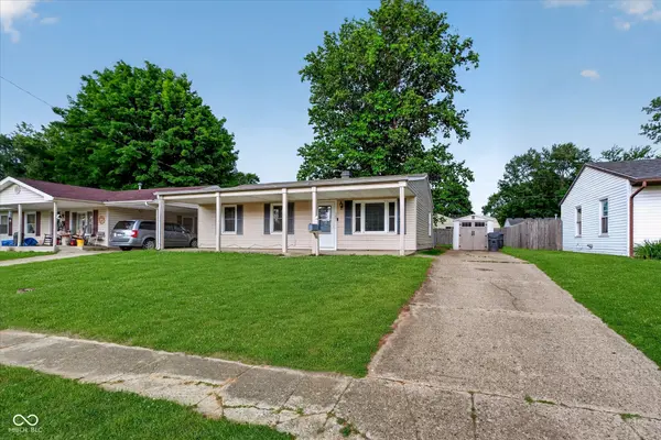 307 Crestview CT, Chesterfield, IN 46017