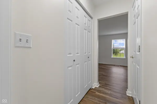 1943 Acorn DR, Franklin, IN 46131