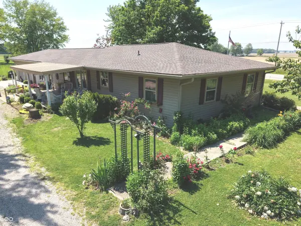 808 N 700 E, Franklin, IN 46131