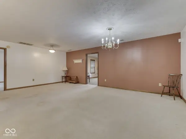 1630 Alder RD, Franklin, IN 46131