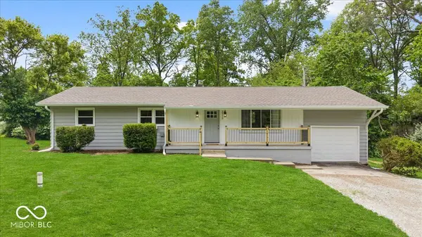 2555 W Sycamore DR, Greenfield, IN 46140