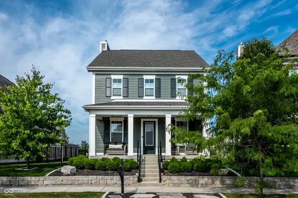 14022 Heatherfield DR, Fishers, IN 46038