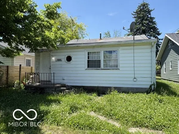 2006 S Walnut ST, Muncie, IN 47302