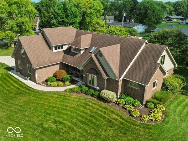 111 Foxborough RUN, Shelbyville, IN 46176