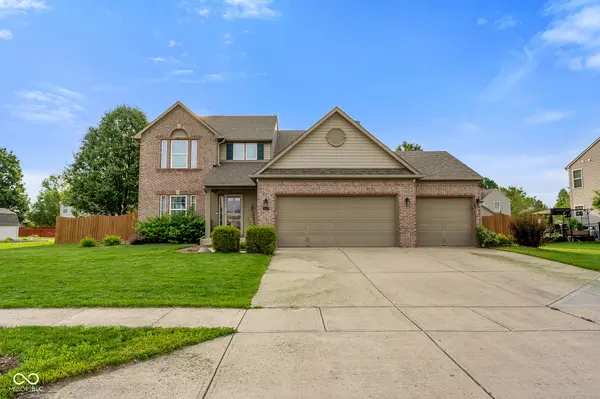 1689 Sagemeadow DR, Brownsburg, IN 46112