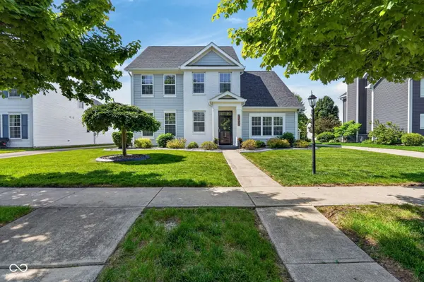 1271 Liberty DR,  Westfield,  IN 46074