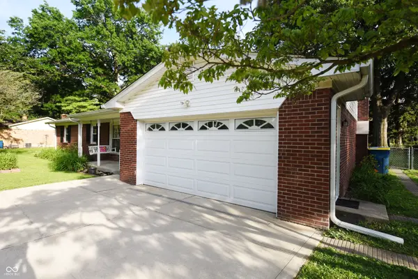 2511 Colony CT, Carmel, IN 46280