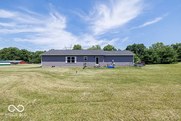 3708 Megan CT, Spencer, IN 47460