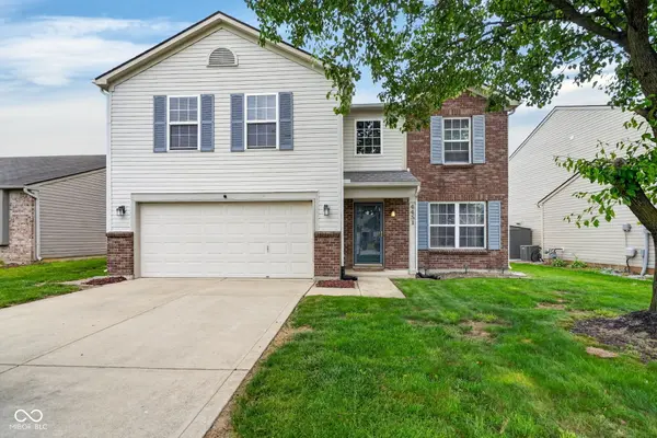4451 Ringstead WAY, Indianapolis, IN 46235