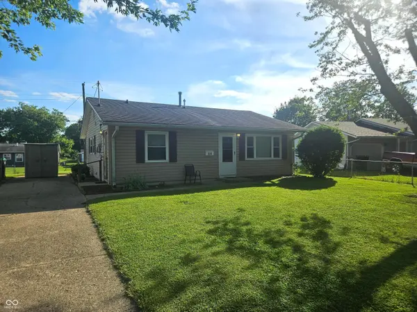 514 Elmhurst PL, Whiteland, IN 46184