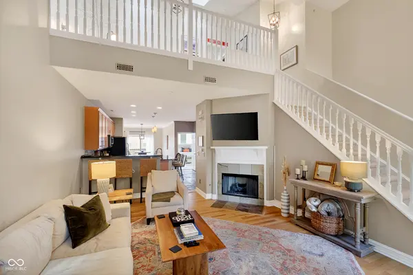 1037 Reserve WAY, Indianapolis, IN 46220