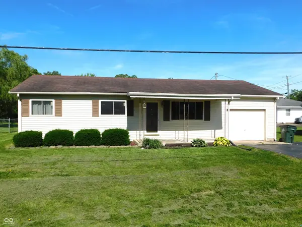 909 S Parkside DR, Greensburg, IN 47240